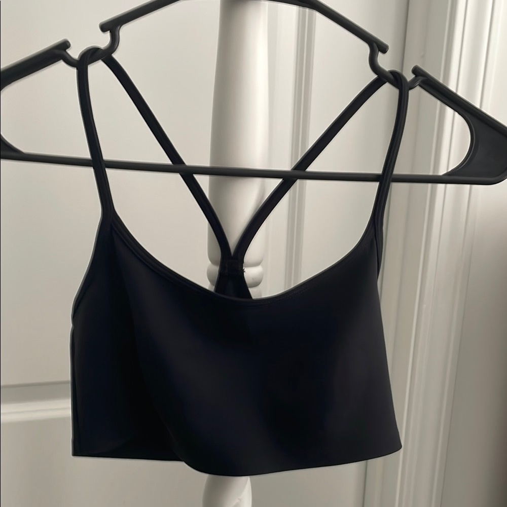 Black Strappy Crop Top brand:Auden, new.